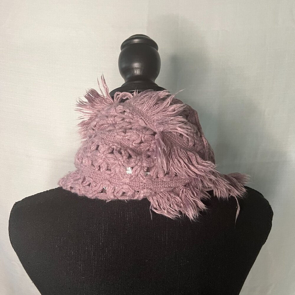 Knitted Purple Infiniti Neck Scarf - 0253 - Picture 4 of 4